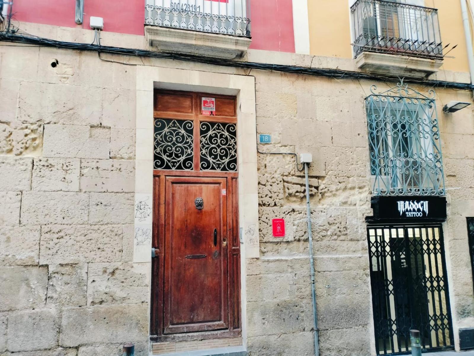 Apartamento Centrico Cerca De La Playa Аликанте Екстериор снимка