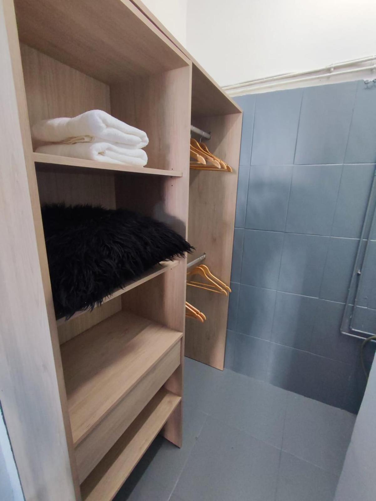 Apartamento Centrico Cerca De La Playa Аликанте Екстериор снимка