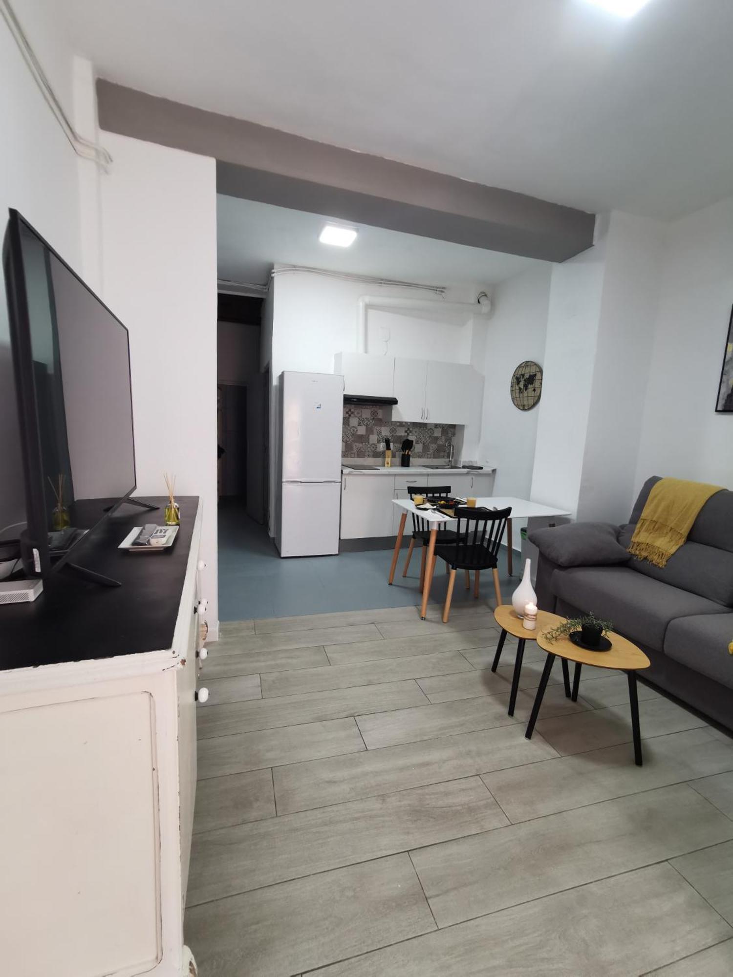 Apartamento Centrico Cerca De La Playa Аликанте Екстериор снимка