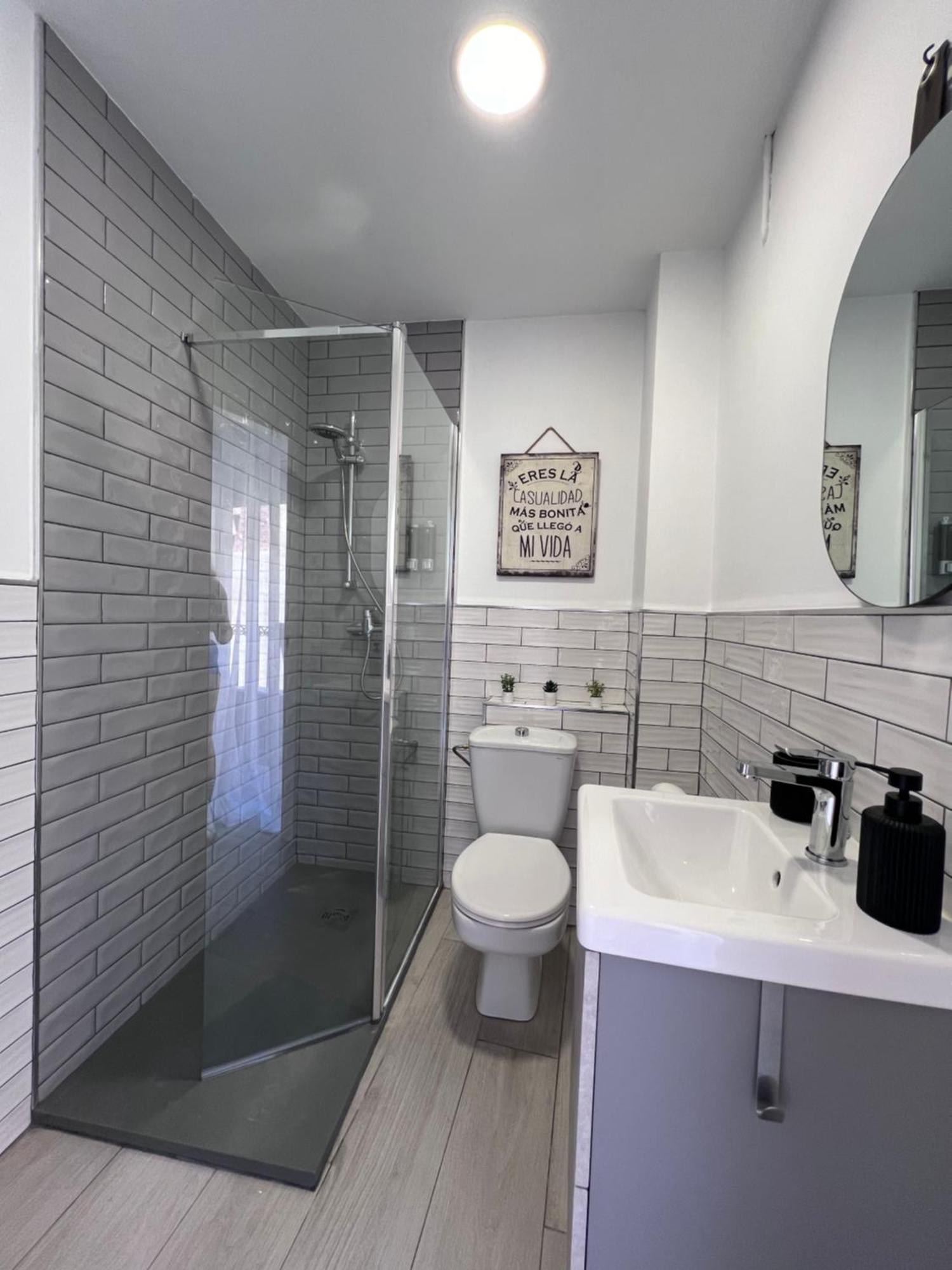 Apartamento Centrico Cerca De La Playa Аликанте Екстериор снимка